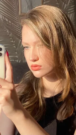 Maeve199, 19 years old from United States