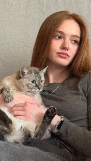 Gabriella188, 18 years old from United States
