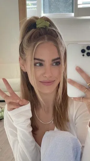 Selah20, 20 years old from United States