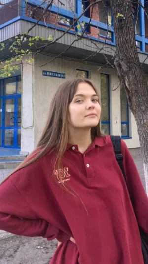 Alanna19, 19 years old from Canada