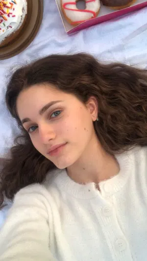 Hannah20, 20 years old from United States