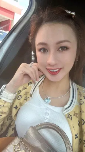 Harper56y, 24 years old from United States