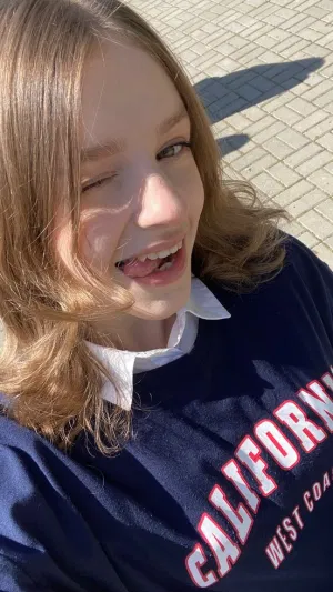 Kiara21, 21 years old from Finland