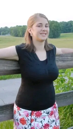 Helen578, 23 years old from Canada