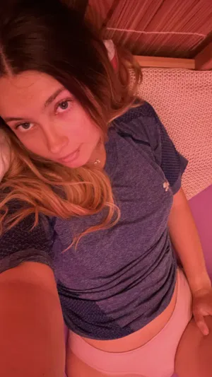 Cumgirll4567's Profile Photo