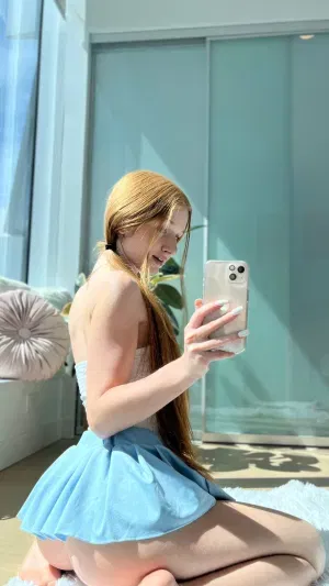 ytgfyw, 23 years old from France