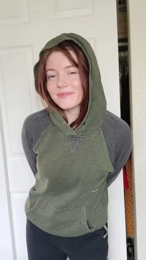 Lova23, 22 years old from United States