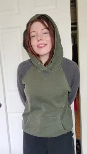 Lova33, 22 years old from United States