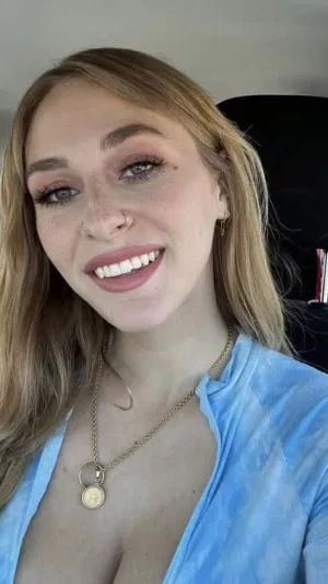 Remi2121, 21 years old from Denmark