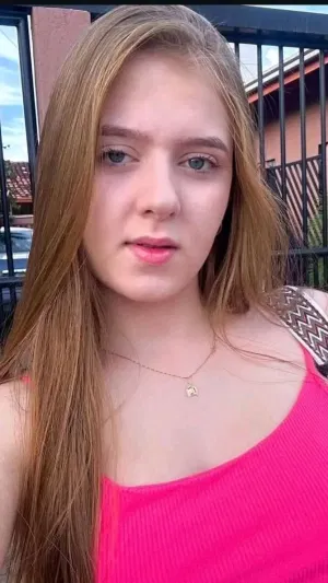 Celeste78, 27 years old from Canada