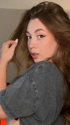 cumgirl_865, 23 years old from United States