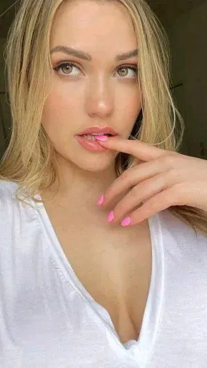 Bella354's Profile Photo