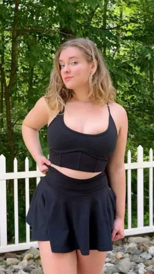Rosie845, 26 years old from Canada