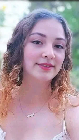 Emilia078, 23 years old from Canada