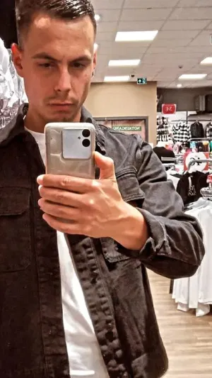 Wpt93, 30 years old from Germany