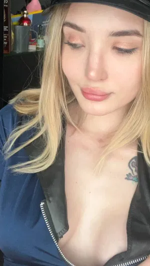 Ailca586, 20 years old from United Kingdom