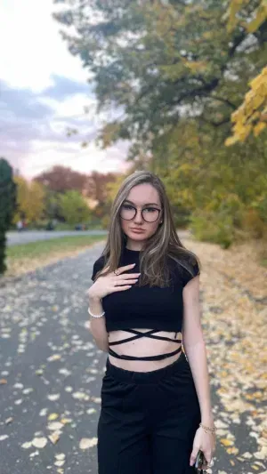 gfeghsc, 22 years old from Germany