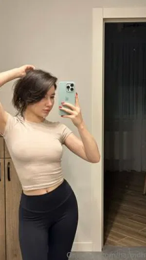 Ndia_sex, 22 years old from United States