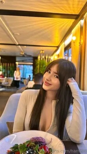 Nadia_sex3, 22 years old from United Kingdom