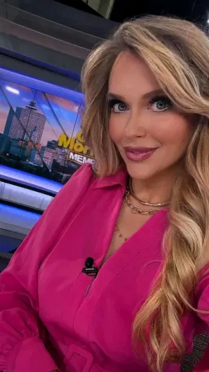 Maisa97, 25 years old from Canada