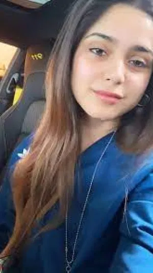 Sophyia_20xsf, 21 years old from Egypt