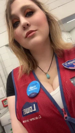 RosalieLuna's Profile Photo