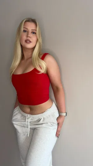 jviviax110, 21 years old from United States