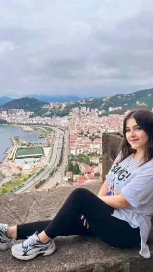 Aurora484, 23 years old from United States