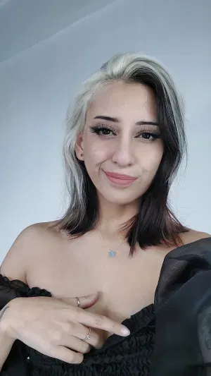 eloise3863, 20 years old from United Kingdom