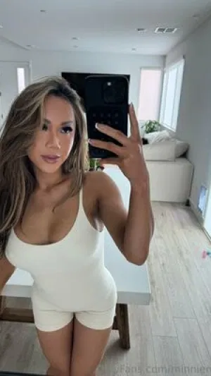 Linda22Fkkxjh, 22 years old from United Arab Emirates