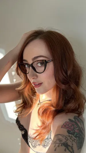 alinababy039's Cover Photo