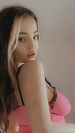 Vivienne12's Cover Photo