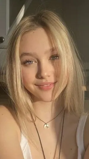 Olivia2121, 21 years old from United States