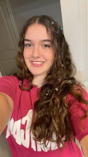 Emma222, 22 years old from United States