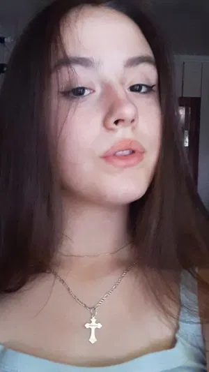 Luna214, 24 years old from France