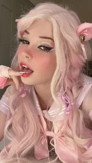 Availl, 19 years old from United States