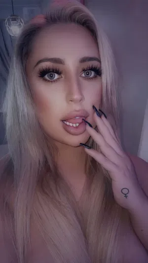 Aliyss, 19 years old from United States