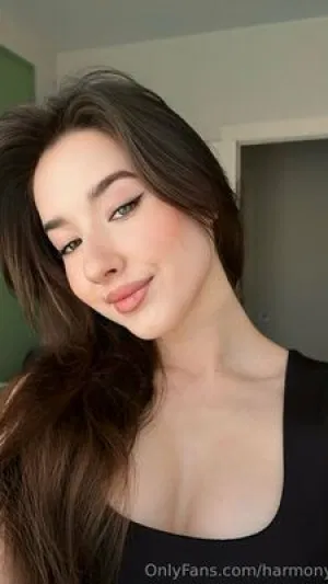 lena21_s, 21 years old from Belgium