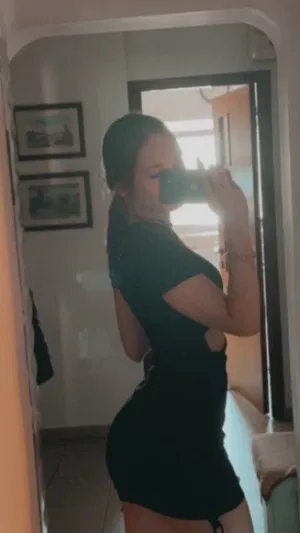 Angela74Payne, 19 years old from Germany