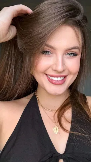 Isabelle4t5, 27 years old from France
