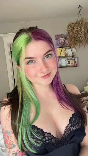 Alisa_222, 21 years old from United States