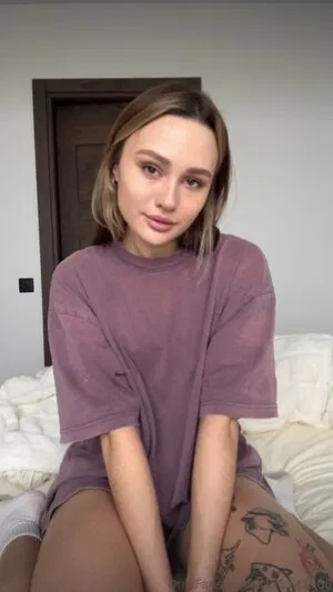 taniya35x, 21 years old from United States