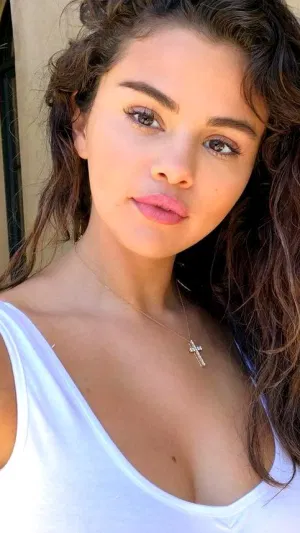 Isabella22x656's Profile Photo