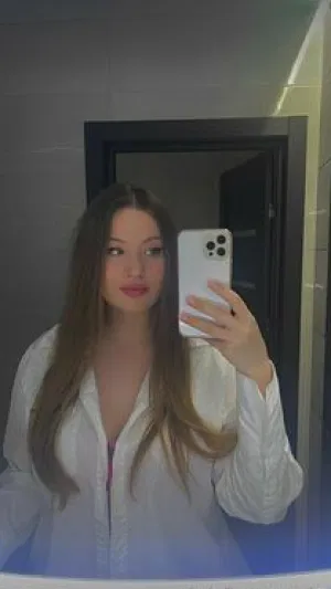 lisadf's Profile Photo