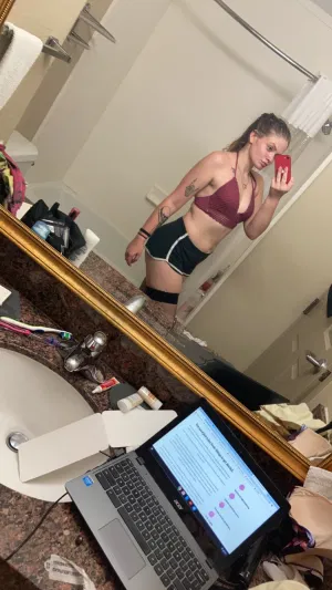 discordgirl775, 19 years old from United States