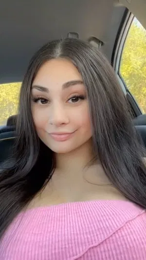 Risalove210's Profile Photo