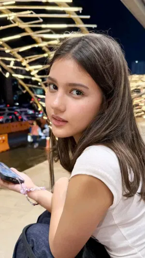 ellie64874, 24 years old from Canada