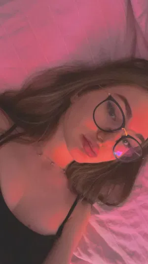 telegramqueen093's Cover Photo