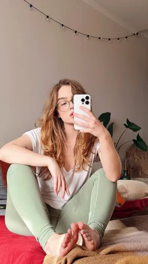 Alison_9999, 21 years old from United States