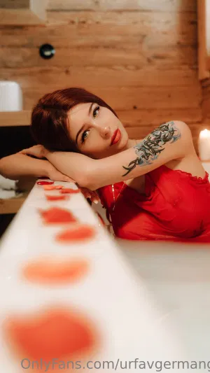 Akemi21, 20 years old from Australia